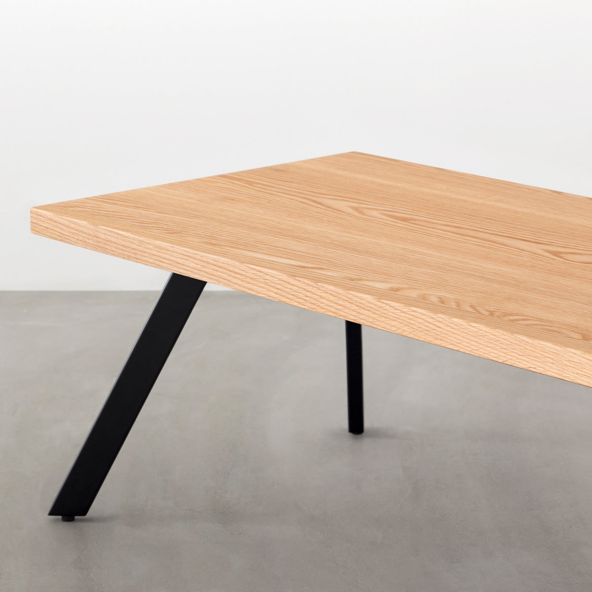THE LOW TABLE / 無垢 レッドオーク × Black Steel